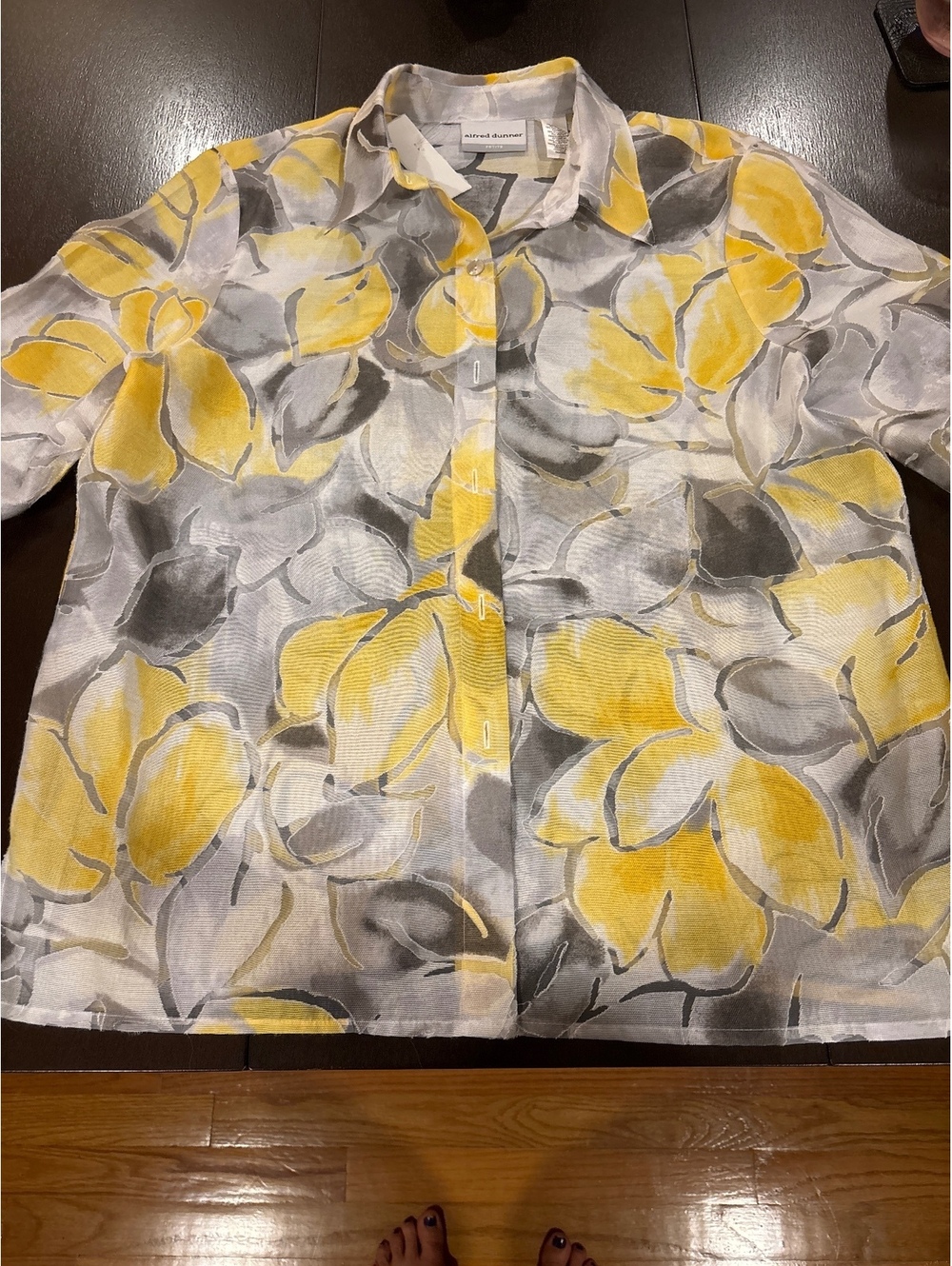 Alfred Dunner woman’s shirt size 12 petite